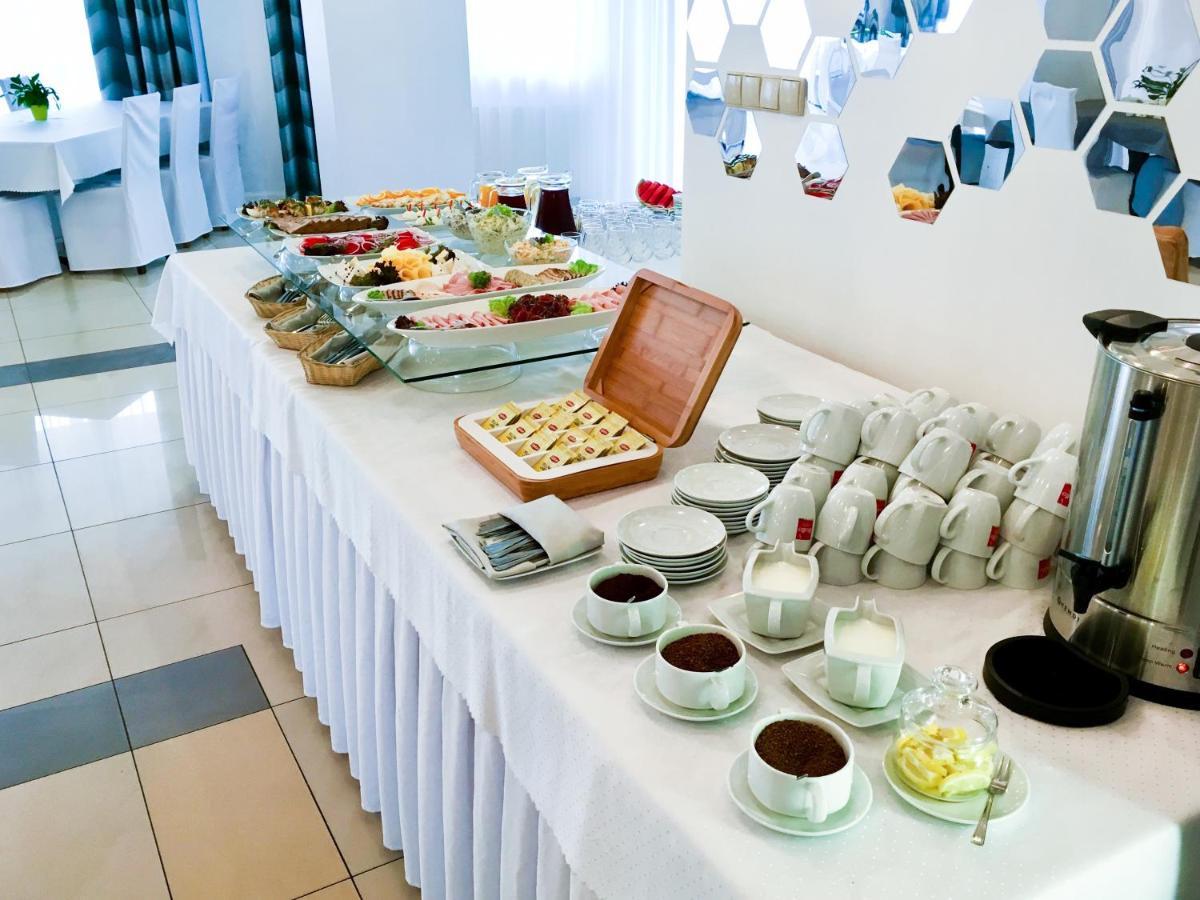 Hotel Kardamon Zbylitowska Gora Экстерьер фото